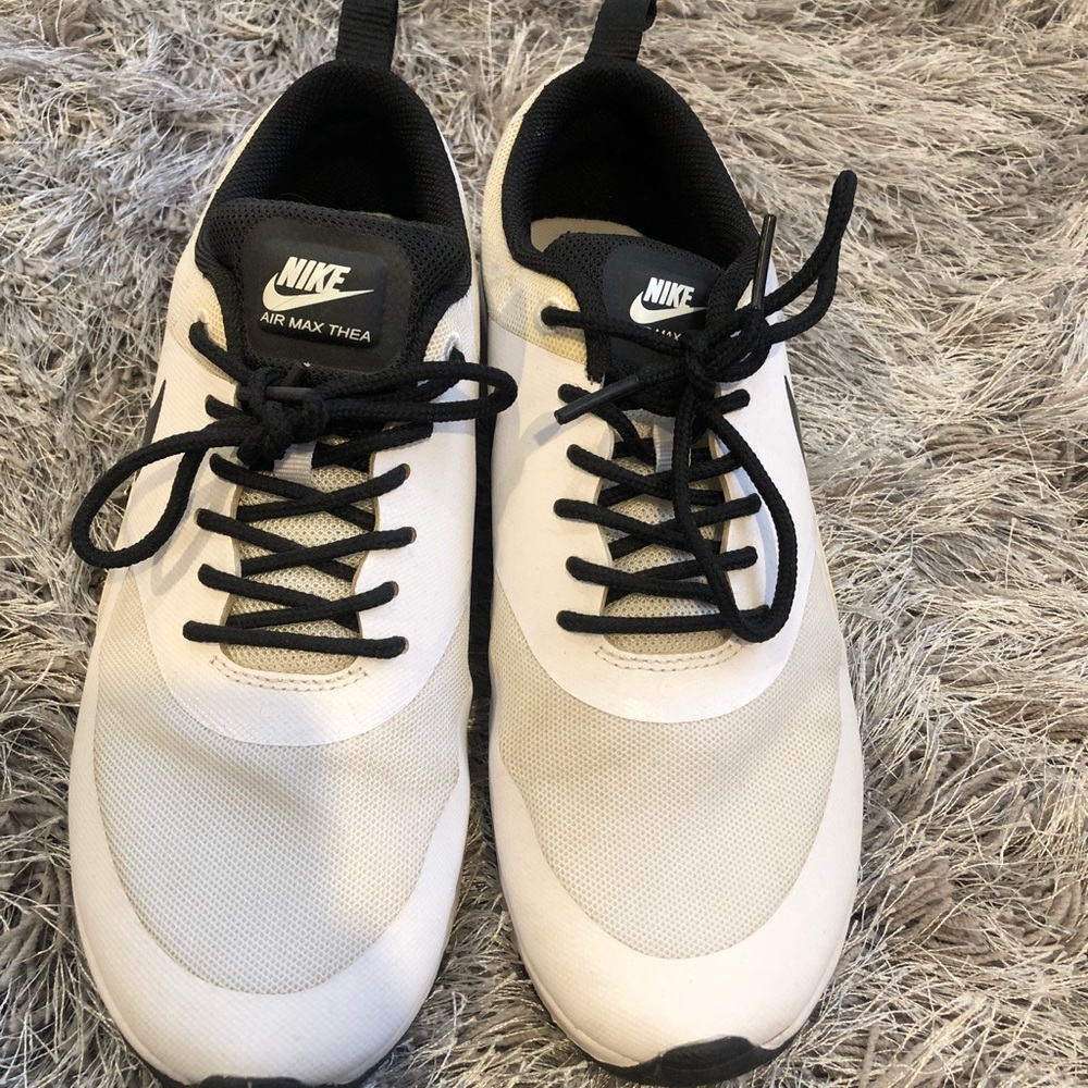 Nike Air Max Thea - Picture 3 of 5